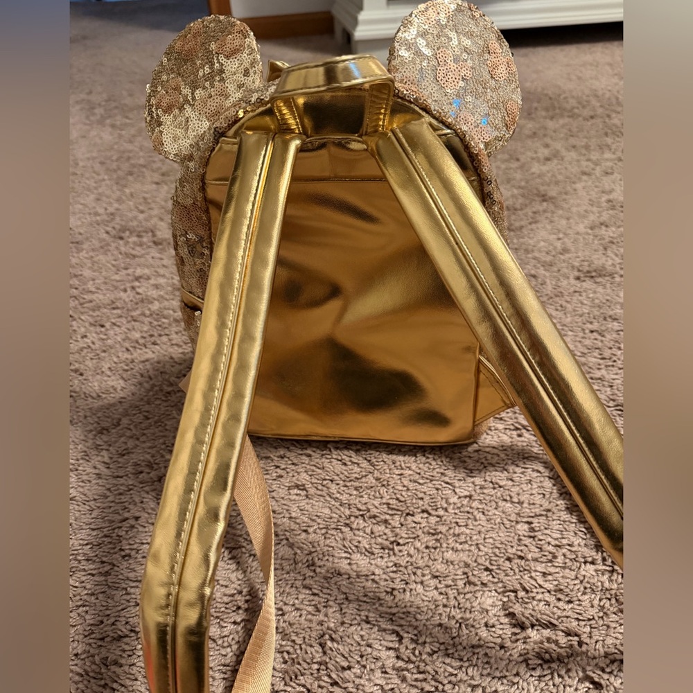 Minnie Mouse Gold Sequin Loungefly Mini Backpack - Picture 3 of 4